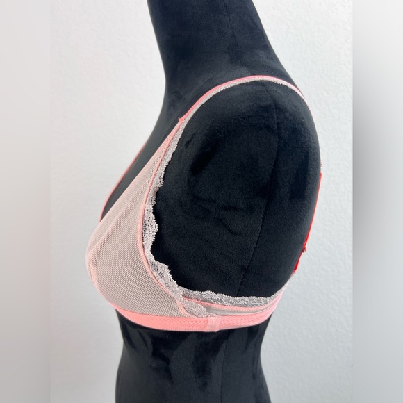 Free People Intimately Triangle Mesh Lace Trim Bralett size XS - Picture 3 of 7